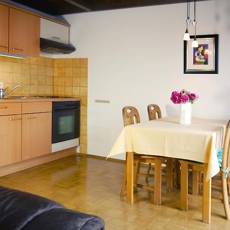 Apparthaus Arosa Essen Pokoj fotografie